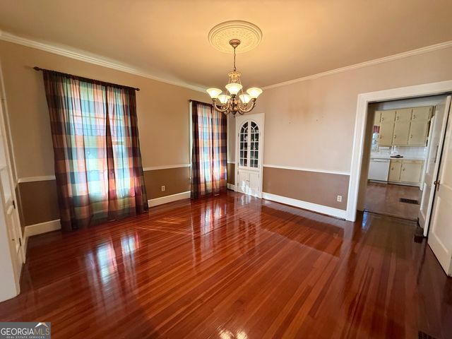 314 S 6th Avenue, Lanett, AL 36863