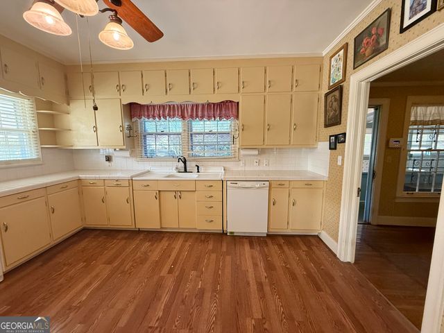 314 S 6th Avenue, Lanett, AL 36863