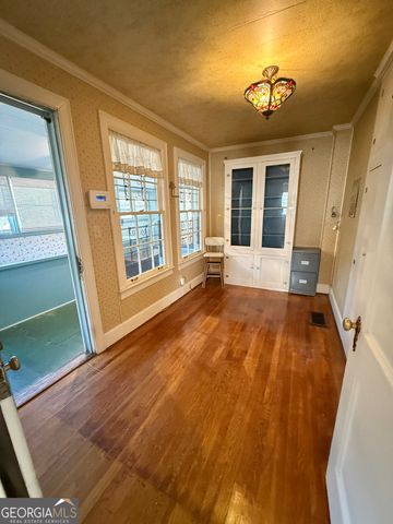 314 S 6th Avenue, Lanett, AL 36863