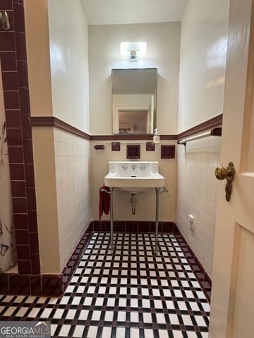 314 S 6th Avenue, Lanett, AL 36863