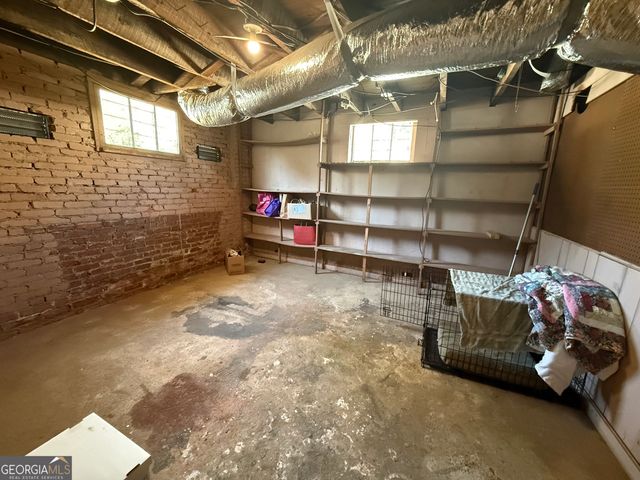 314 S 6th Avenue, Lanett, AL 36863