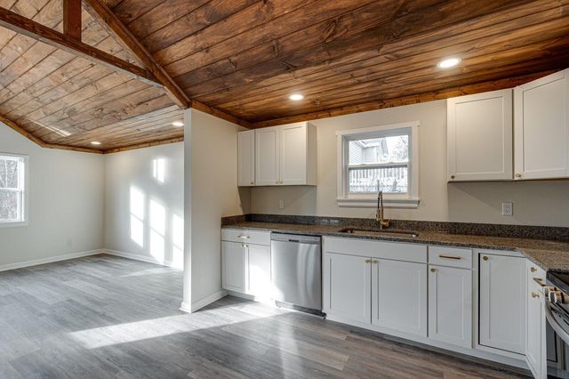 934 Hulana Street, Rossville, GA 30741