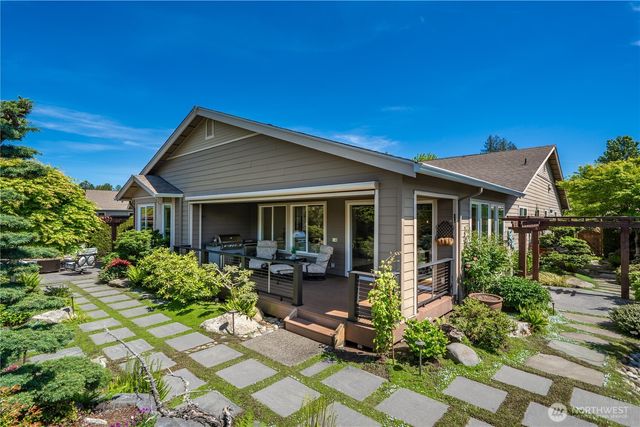 14210 188th Avenue E, Bonney Lake, WA 98391
