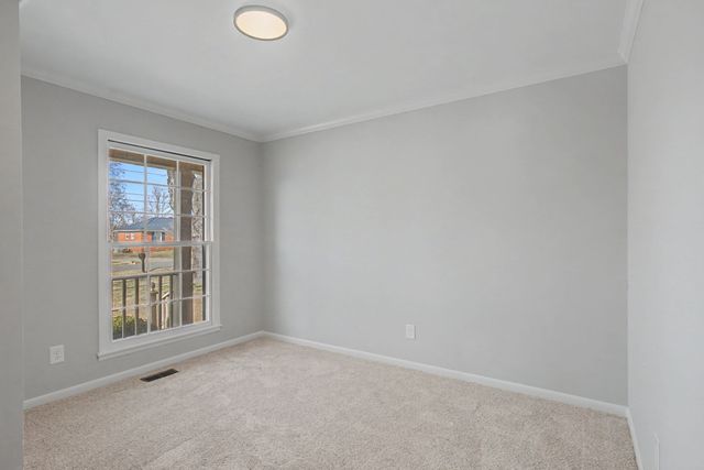 832 Britton Ave, Gallatin, TN 37066