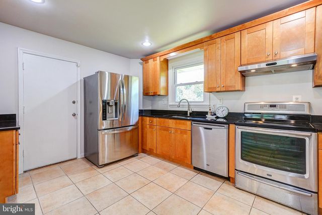 2708 SHANANDALE DR, Silver Spring, MD 20904