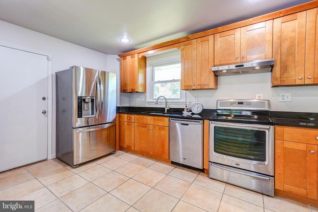2708 SHANANDALE DR, Silver Spring, MD 20904