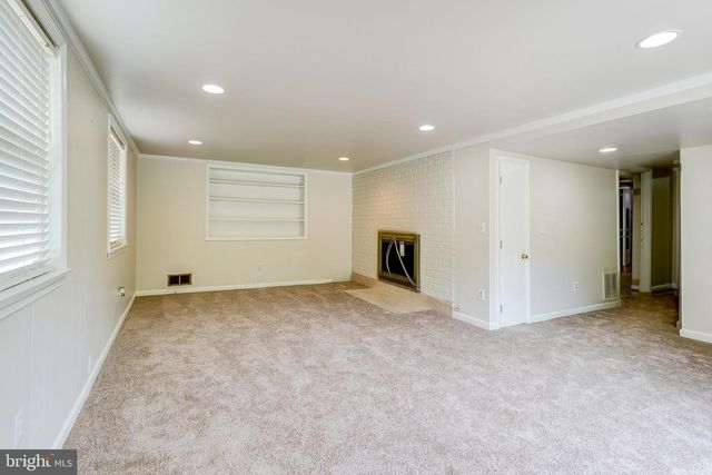 2708 SHANANDALE DR, Silver Spring, MD 20904