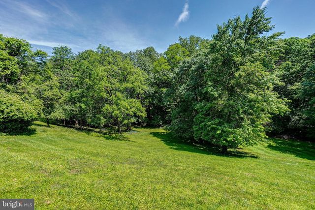 2708 SHANANDALE DR, Silver Spring, MD 20904