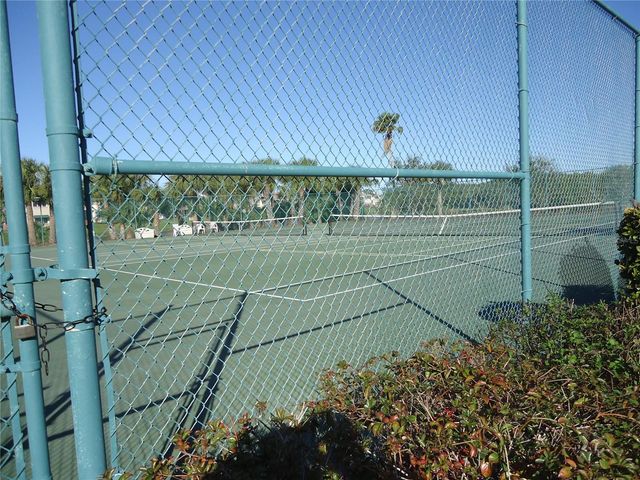 10034 64TH AVENUE N 21, St Petersburg, FL 33708