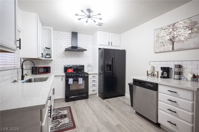 3413 West Delhi Avenue, North Las Vegas, NV 89032