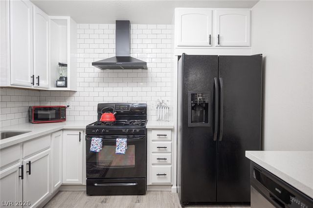 3413 West Delhi Avenue, North Las Vegas, NV 89032