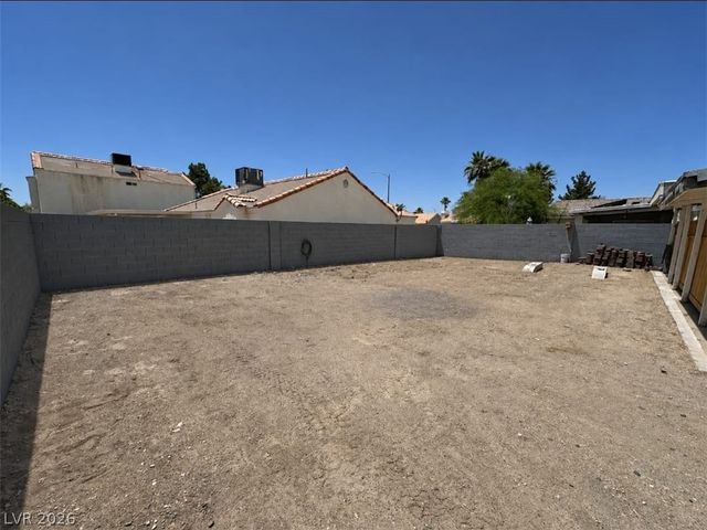 3413 West Delhi Avenue, North Las Vegas, NV 89032