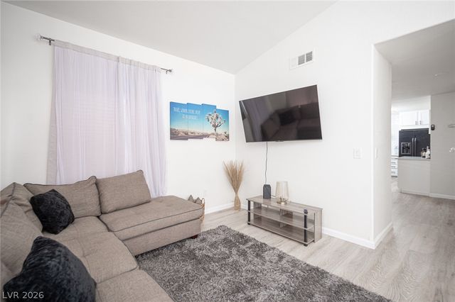 3413 West Delhi Avenue, North Las Vegas, NV 89032