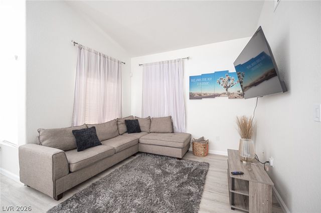 3413 West Delhi Avenue, North Las Vegas, NV 89032