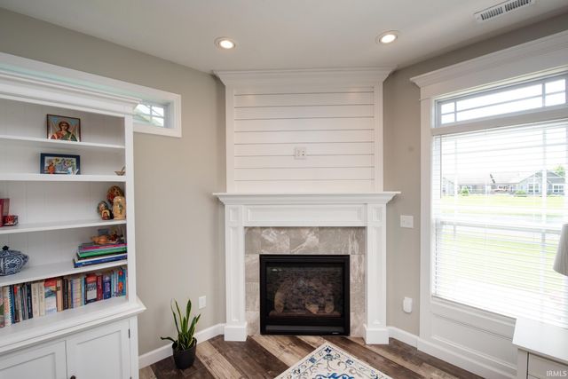 208 Aqueduct Circle, West Lafayette, IN 47906
