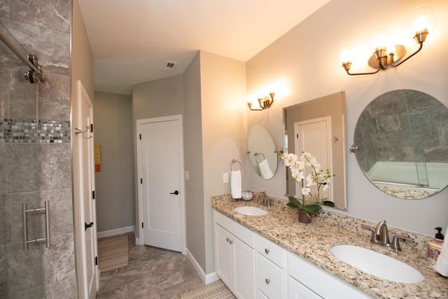 208 Aqueduct Circle, West Lafayette, IN 47906