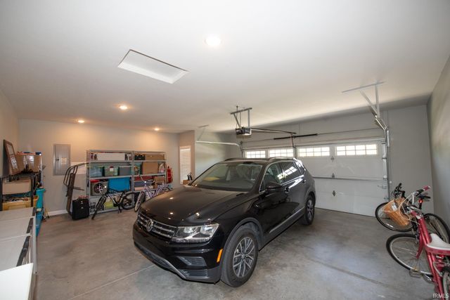 208 Aqueduct Circle, West Lafayette, IN 47906