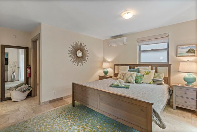 15 Nalu Pl, Paia, HI 96779