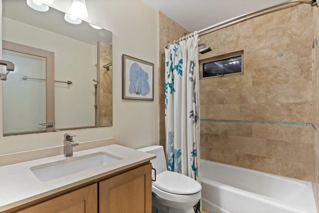 15 Nalu Pl, Paia, HI 96779