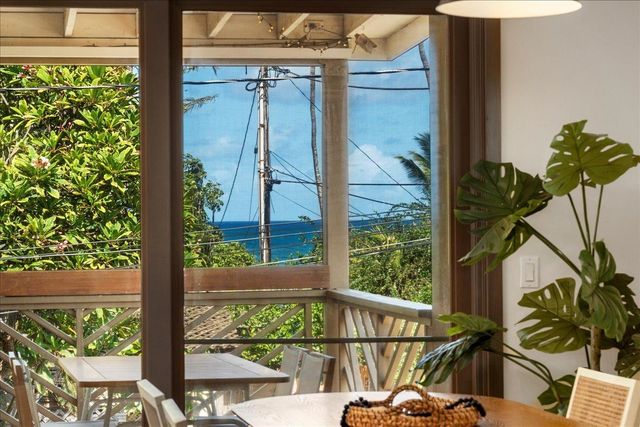 15 Nalu Pl, Paia, HI 96779