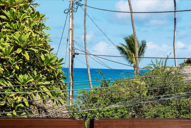 15 Nalu Pl, Paia, HI 96779