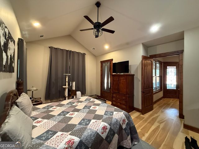 3331 Gumlog Road, Young Harris, GA 30582