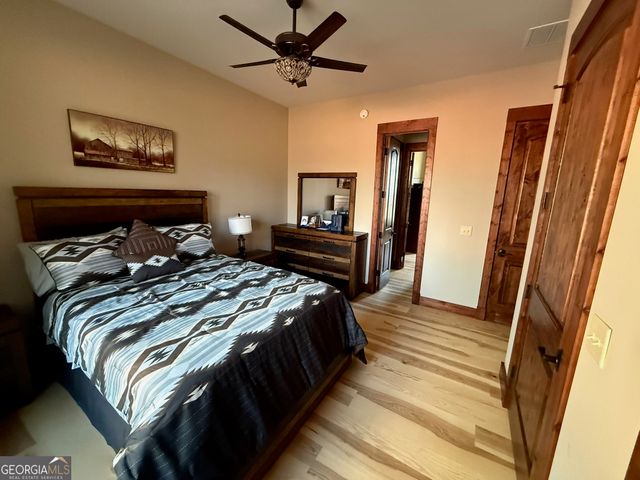 3331 Gumlog Road, Young Harris, GA 30582