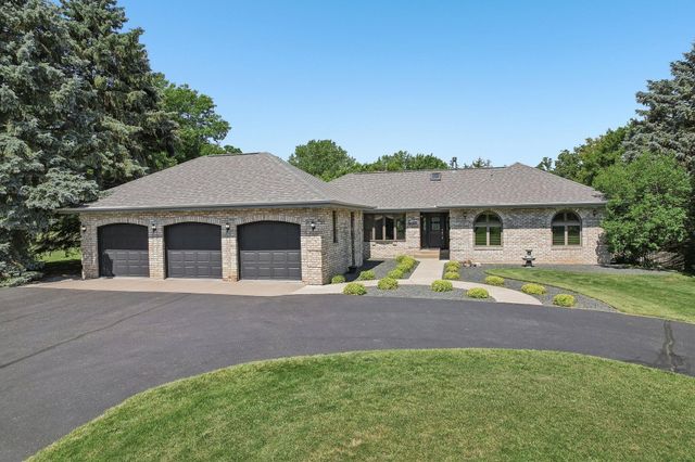 8583 Bower Path, Inver Grove Heights, MN 55076