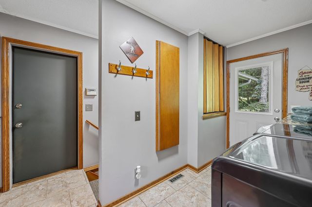 8583 Bower Path, Inver Grove Heights, MN 55076
