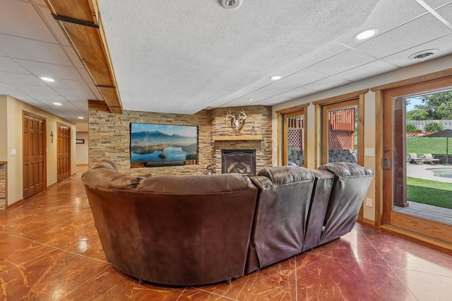 8583 Bower Path, Inver Grove Heights, MN 55076
