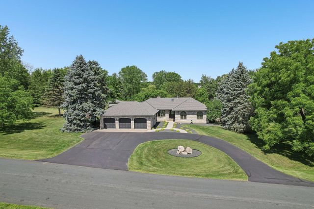8583 Bower Path, Inver Grove Heights, MN 55076