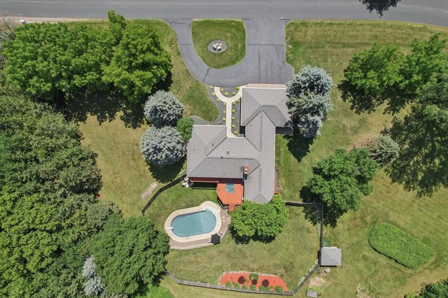 8583 Bower Path, Inver Grove Heights, MN 55076