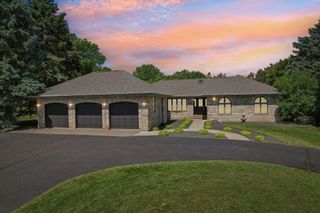 8583 Bower Path, Inver Grove Heights, MN 55076