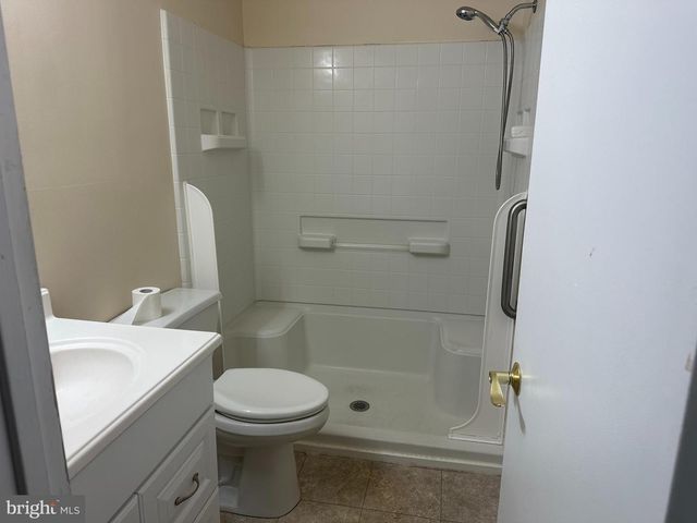 110 BRAITHWAITE LN, Quakertown, PA 18951