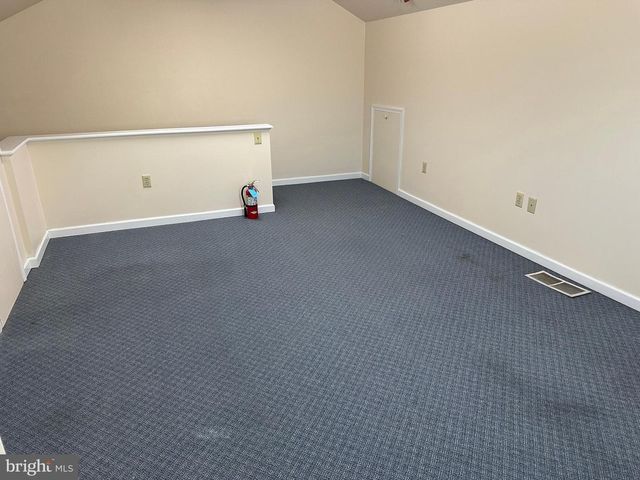 110 BRAITHWAITE LN, Quakertown, PA 18951