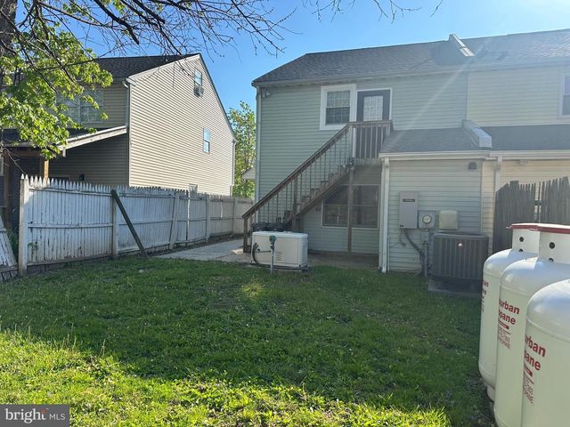 110 BRAITHWAITE LN, Quakertown, PA 18951
