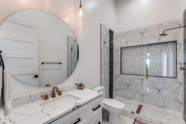 116 Mesones RD, Florence, TX 76527