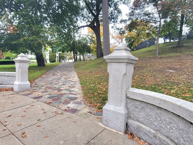 426 Pleasant St 23, Malden, MA 02148