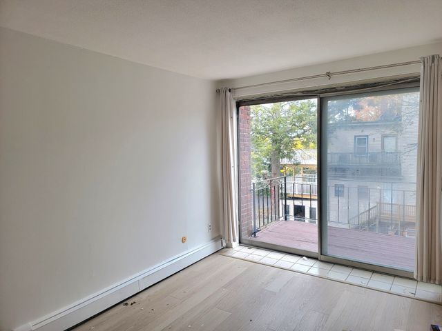 426 Pleasant St 23, Malden, MA 02148
