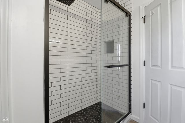 2983 Brooks Bend Drive, Carmel, IN 46032