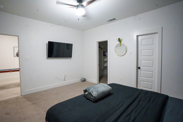4523 Solar Lane, Dallas, TX 75216