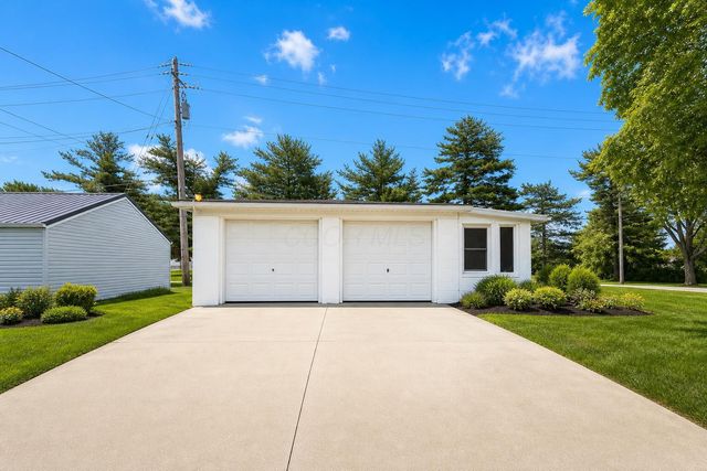 1109 Greenwood Street, Bellefontaine, OH 43311