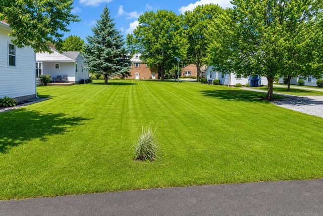 1109 Greenwood Street, Bellefontaine, OH 43311