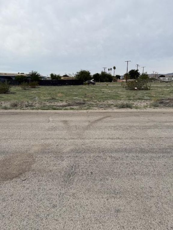 Image 8 of property listing at 0 Fantail Drive, Indio, CA 92254
