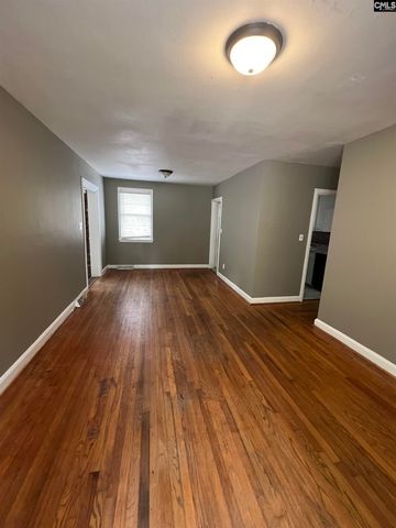 8 Holiday Circle, Columbia, SC 29206