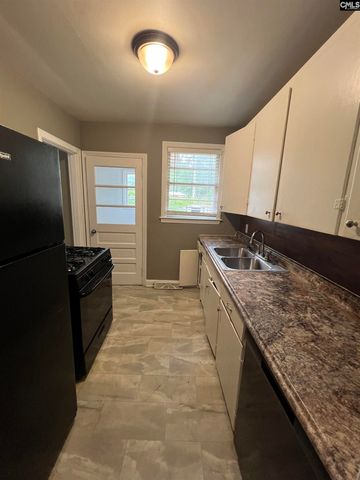 8 Holiday Circle, Columbia, SC 29206