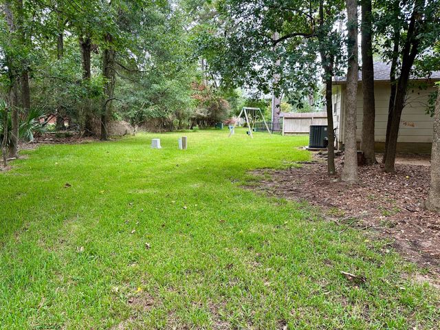 11534 Twain Drive, Montgomery, TX 77356
