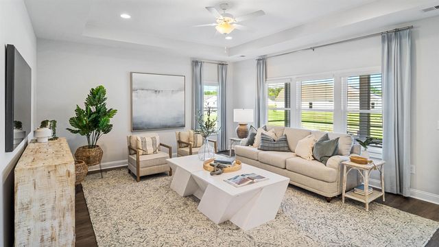 149 Furnies Place, Loris, SC 29569