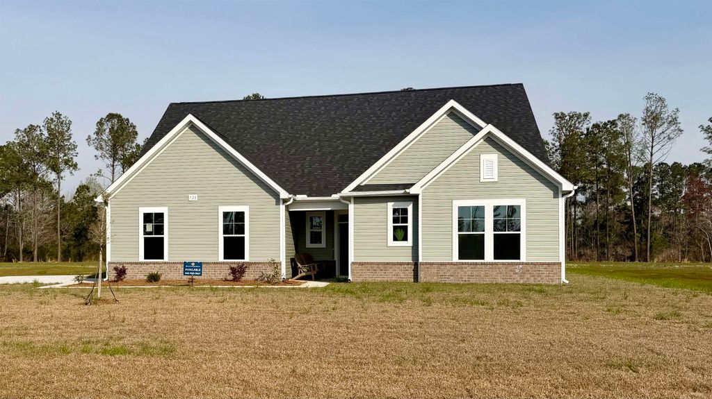149 Furnies Place, Loris, SC 29569