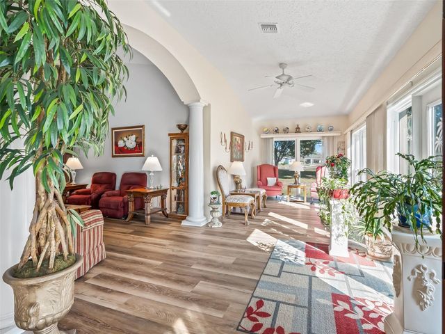 1409 MEADOW VIEW WAY, Lady Lake, FL 32159